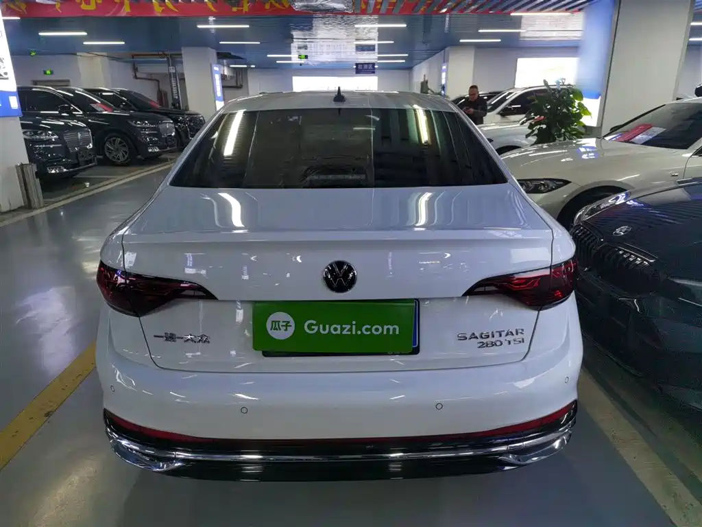 Volkswagen Sagitar 2023 280TSI DSG Beyond Lite фото 6