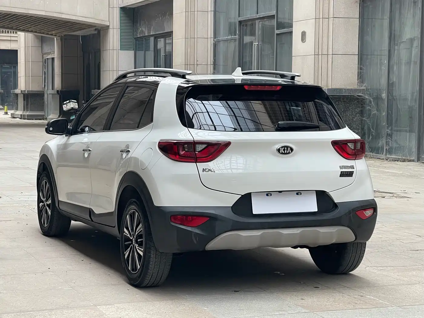 Kia KX1 2021 1.4L CVT Sunroof Version фото 7