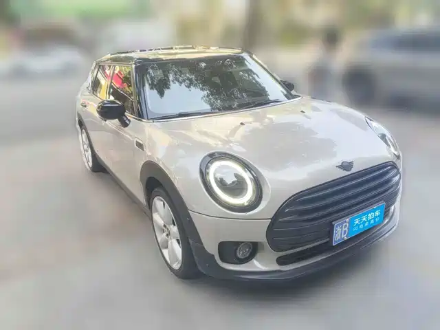 MINI CLUBMAN 2023 1.5T COOPER Connoisseur — фото 3