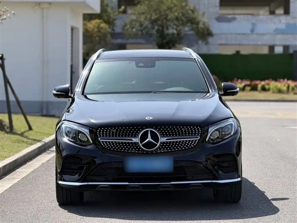 Mercedes-Benz GLC 2018 GLC 300 4MATIC Dynamic фото 4