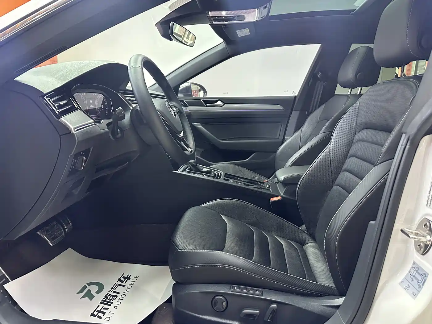Volkswagen FAW-Volkswagen CC 2020 330TSI Glamour Version China VI фото 14
