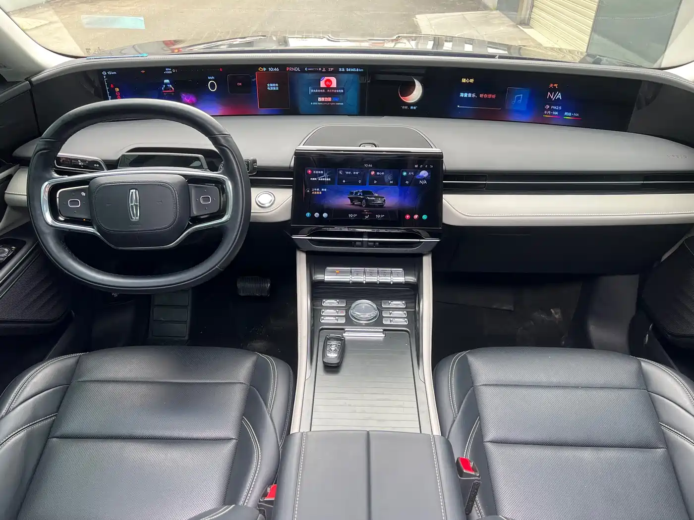 LINCOLN NAVIGATOR