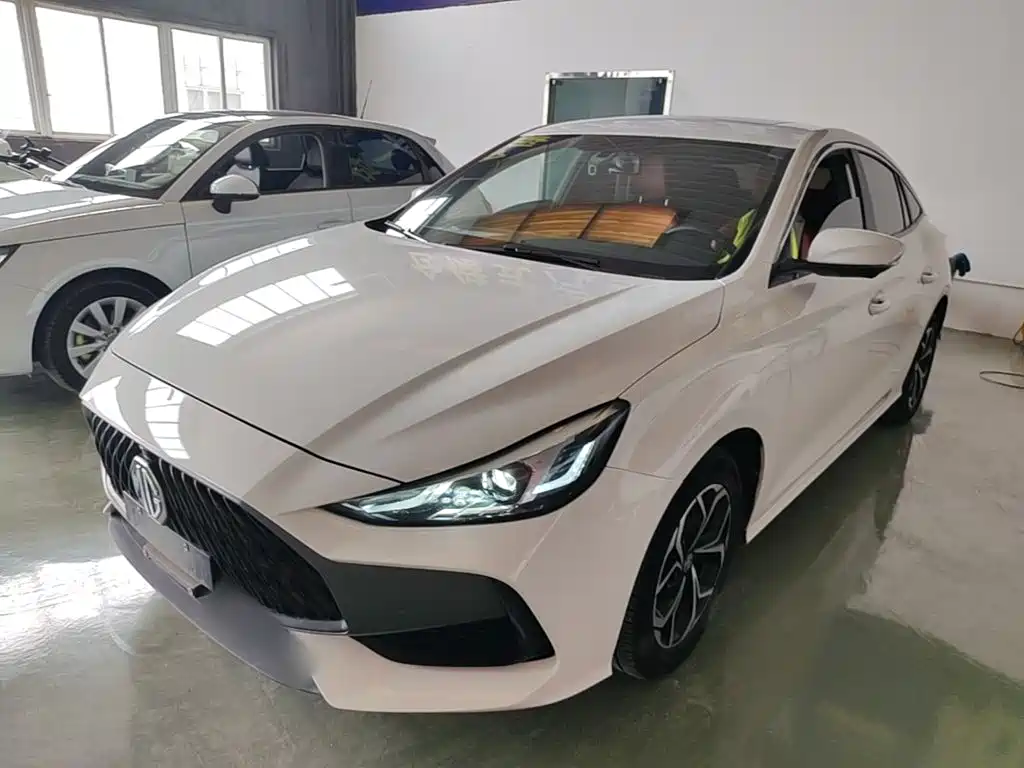 MG MG5 2024 2023 180DVVT CVT Luxury Edition