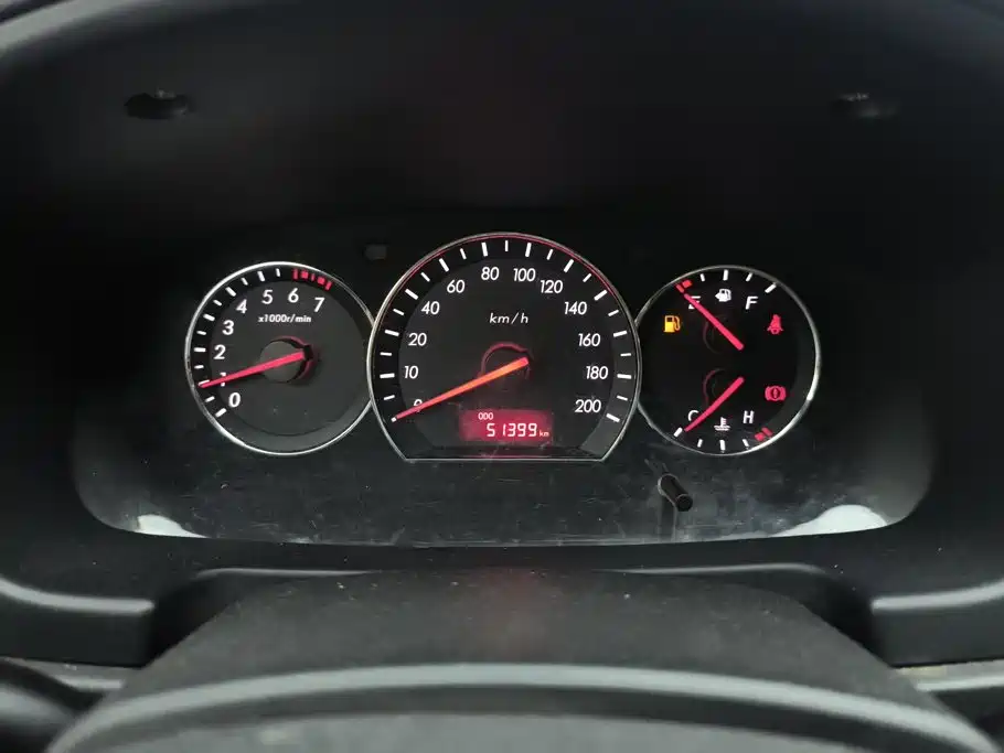 Changan Yuexiang V3 2015 2012 1.3L Manual Comfort (China V)