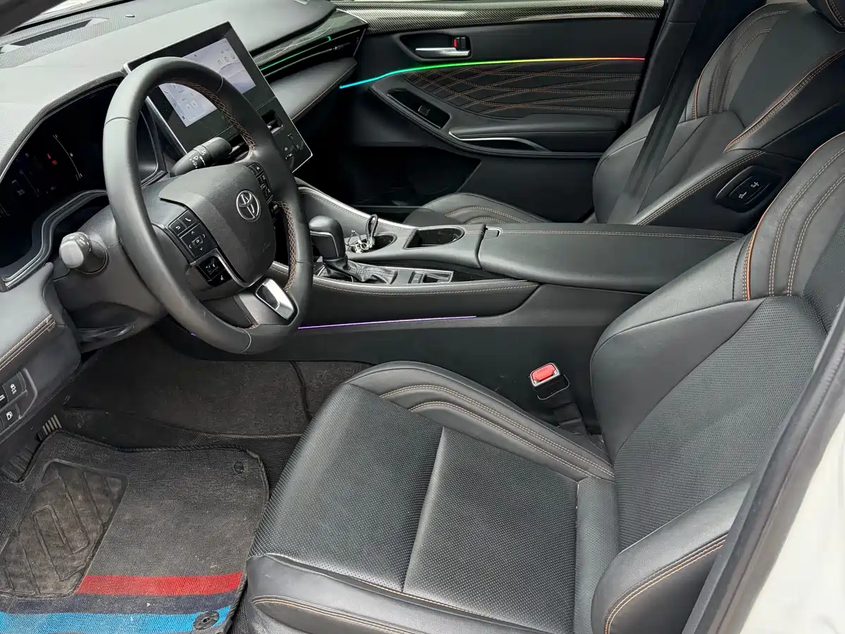 Toyota Avalon 2024 Model Hybrid 2.0L Premium Selection Edition фото 5