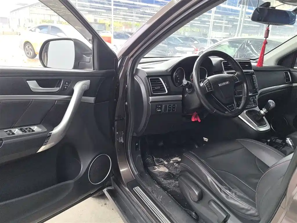 Haval M6 2018 1.5T Manual 2WD Elite фото 16