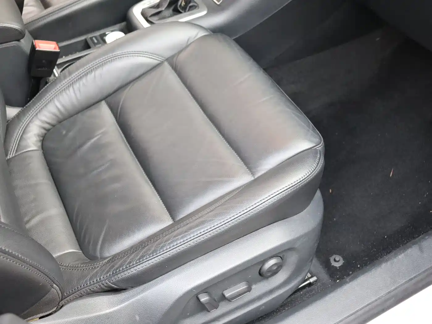 Volkswagen Tiguan 2012 1.8TSI Automatic 2WD Trend Edition фото 15