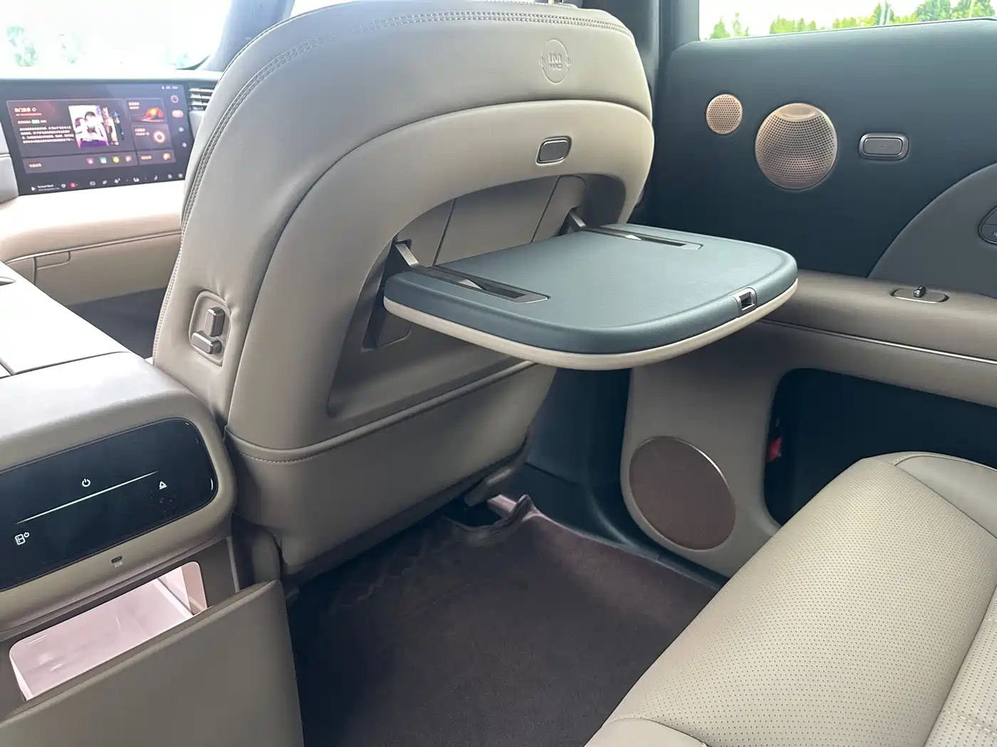 IM Motors IM LS8 2026 2026 Model Base Version 5-seater Long Range Edition