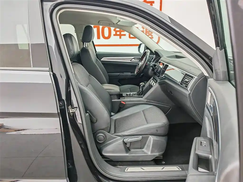 Volkswagen Teramont 2019 380TSI 4WD Comfort China V фото 23