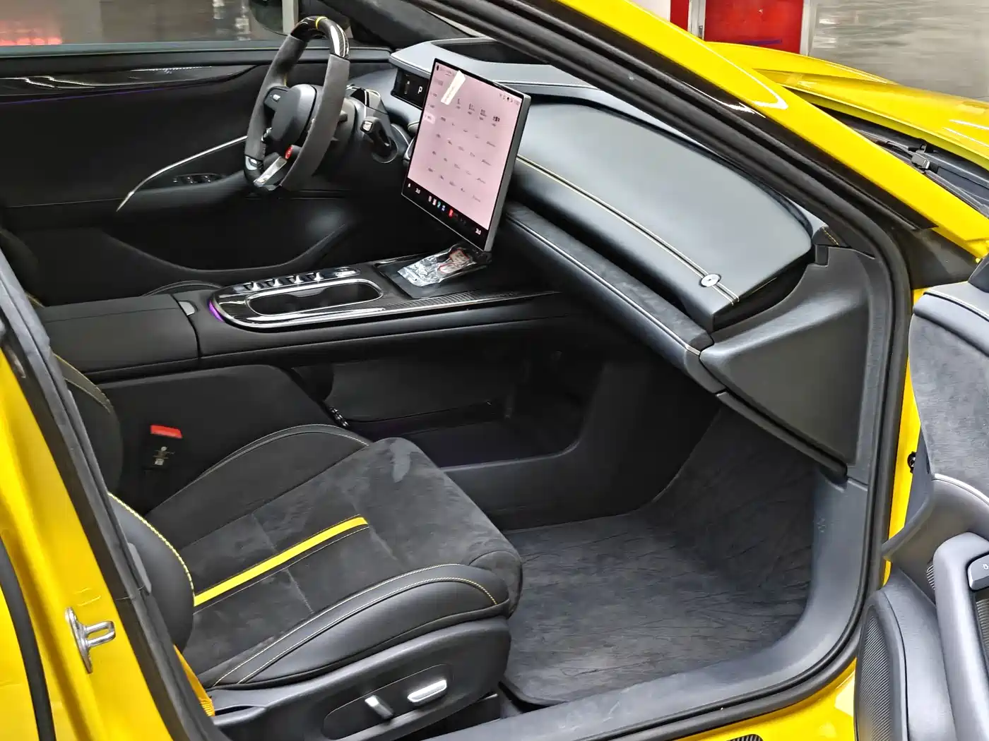 Xiaomi Auto Xiaomi SU7 Ultra 2025 Model Ultra фото 17
