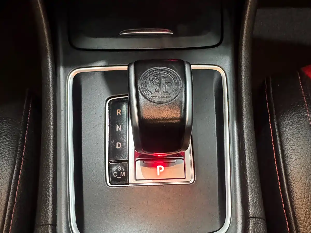Mercedes-Benz CLA AMG 2014 AMG CLA 45 4MATIC фото 13