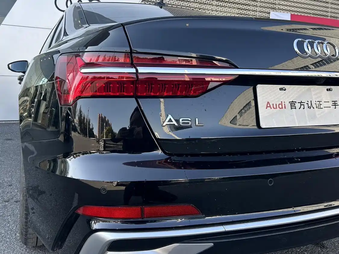 Audi A6L 2023 45 TFSI Premium Selection Dynamic фото 12
