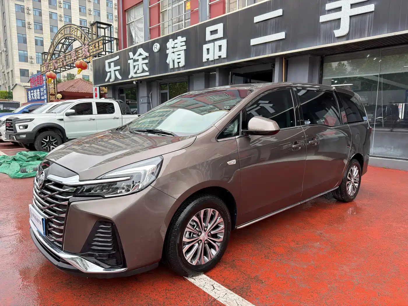 BUICK GL8
