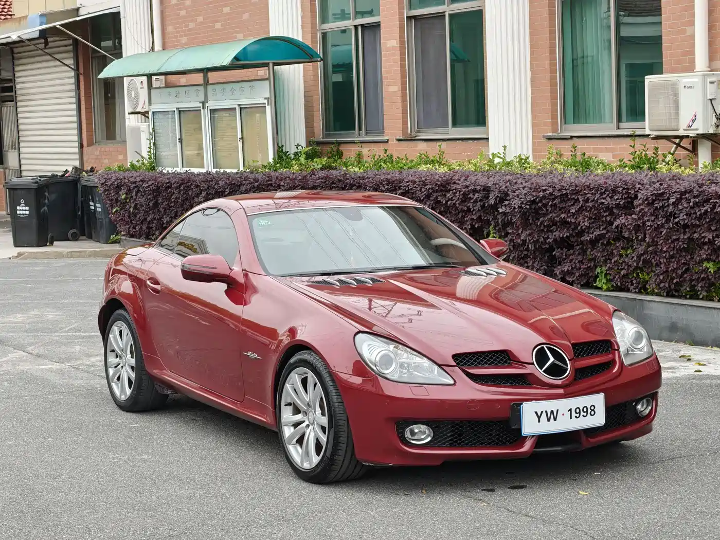 Mercedes-Benz SLK-Class 2010 Model SLK 200K Grand Edition фото 9