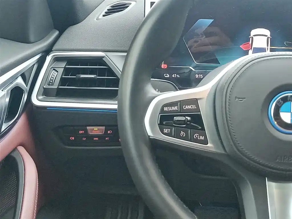 BMW i4 2023 eDrive40 фото 15