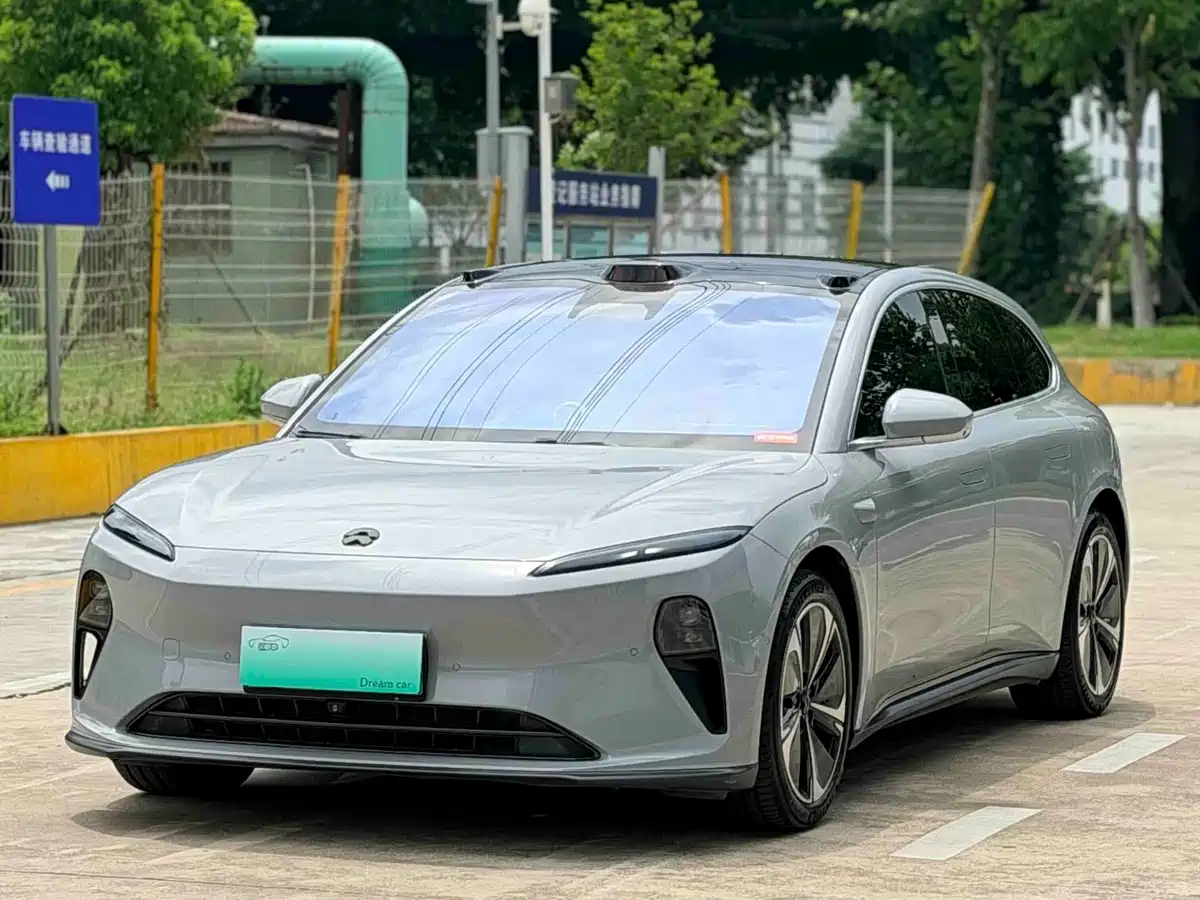 NIO ET5T 2024