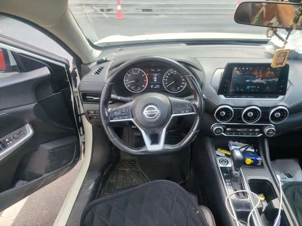 Nissan SYLPHY, миниатюра 3