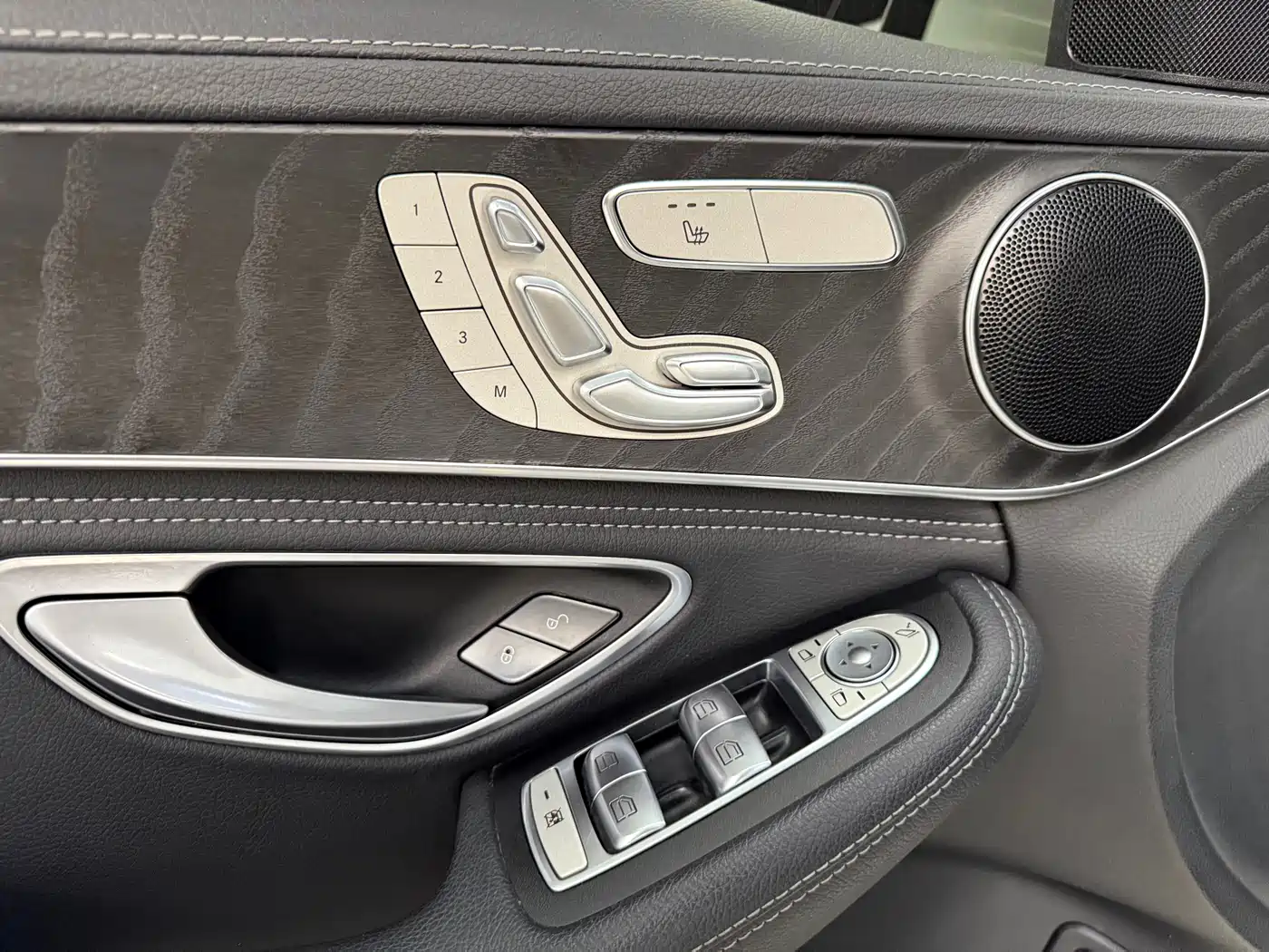 Mercedes-Benz C-Class 2020 Facelift C 260 L Sport фото 10