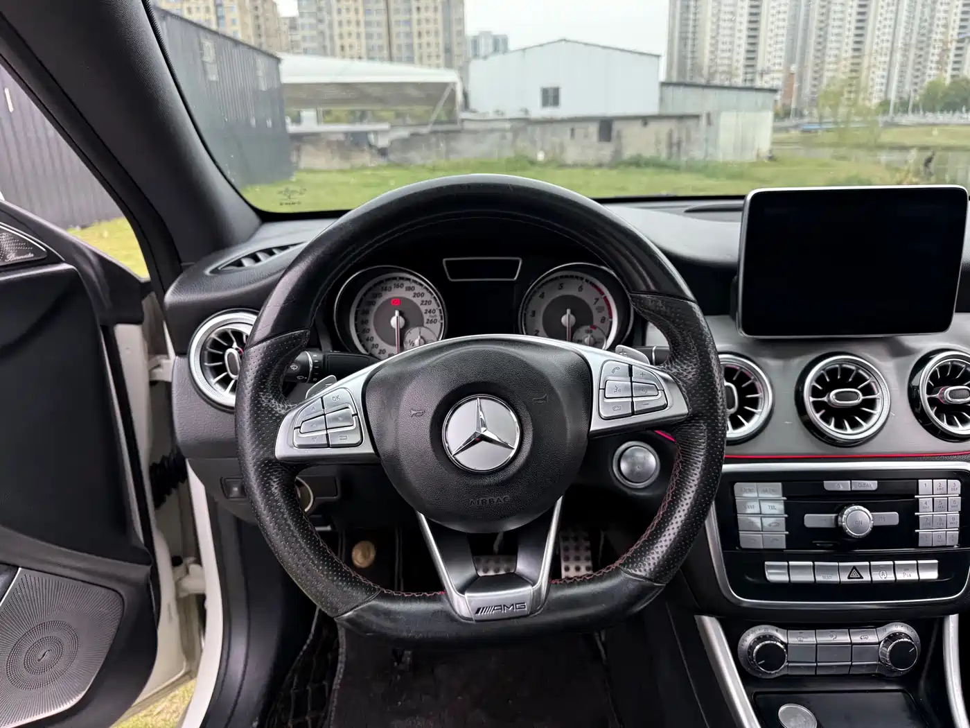 Mercedes-Benz CLA (Import) 2015 CLA 220 4MATIC фото 10