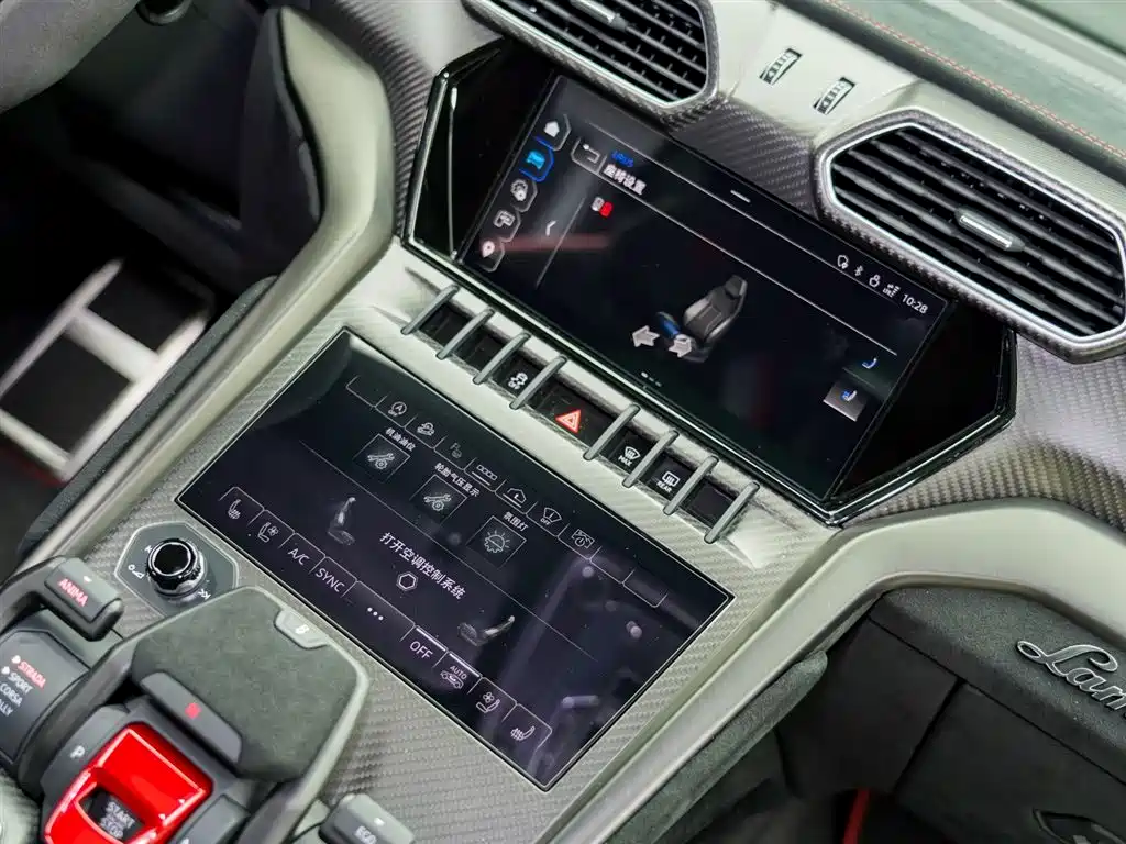 Lamborghini Urus 2022 4.0T V8 Performante фото 23