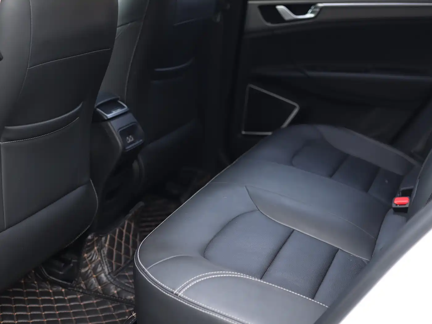 Geely Emgrand GL 2019 2018 1.8L DCT Elite Smart Connection