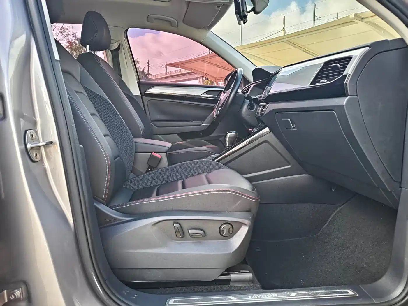 Volkswagen Tayron 2019 Expedition 280TSI 2WD Luxury (China VI) фото 11