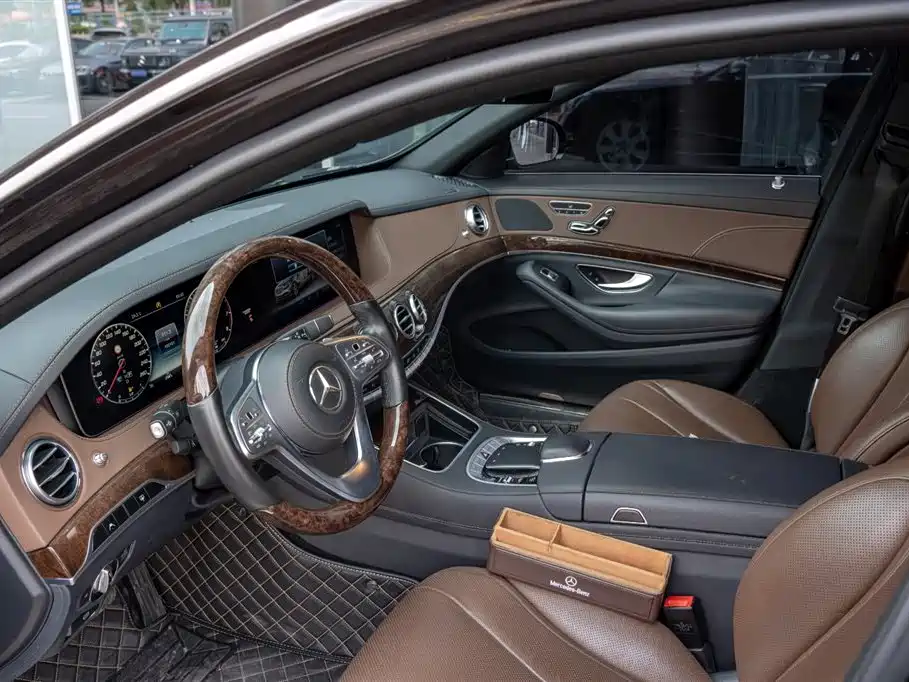Mercedes-Benz S-Class 2019 S 350 L Premium Ultimate Edition фото 17