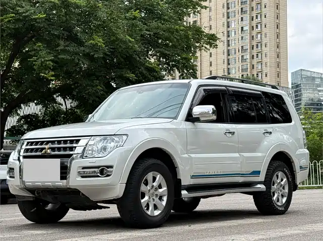  Mitsubishi Pajero (Import) 2019 3.0L Automatic Premium Edition