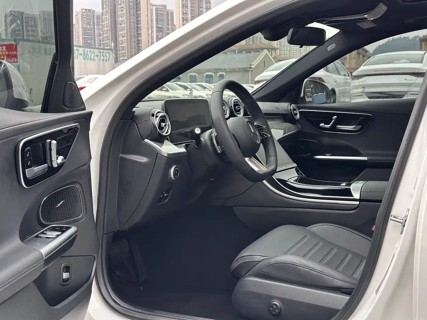 Mercedes-Benz C-Class 2024 C 260 L Sport фото 4
