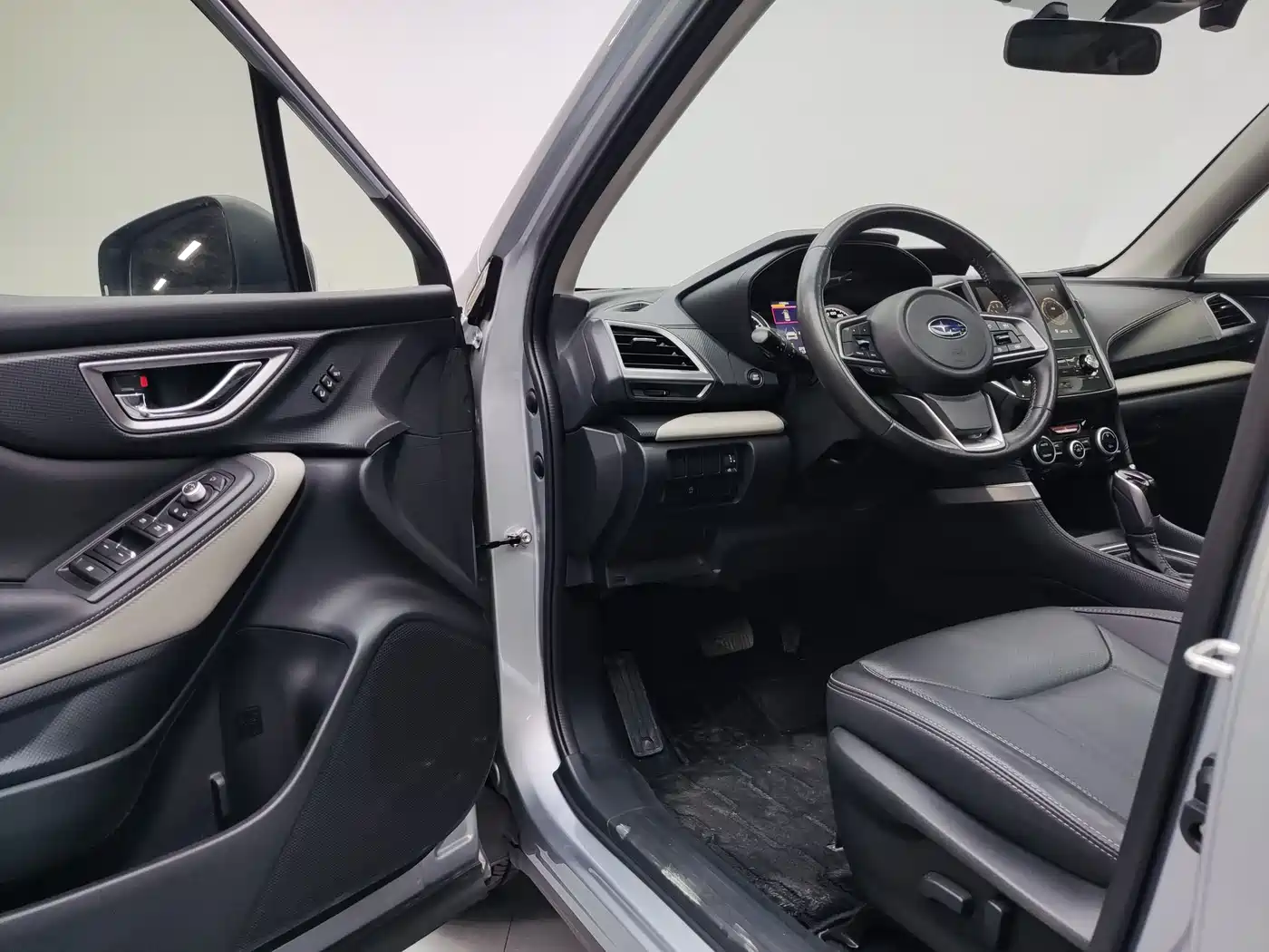 Subaru Forester 2022 2.0i AWD Luxury Edition with EyeSight фото 8