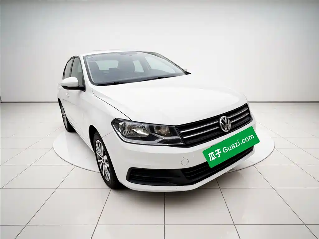 Volkswagen Santana 2016 1.6L Manual Trend Edition фото 12