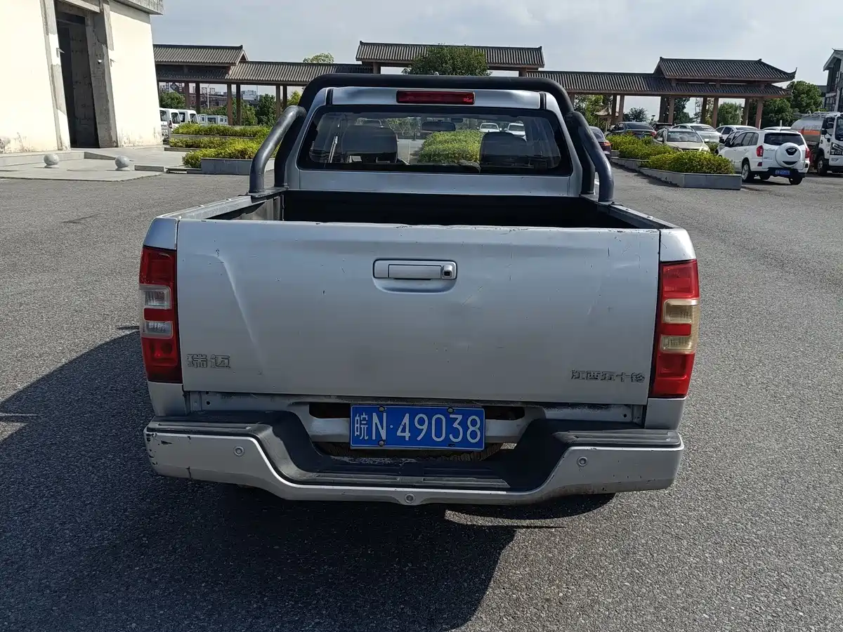 Фото 7 - Isuzu Ruimai