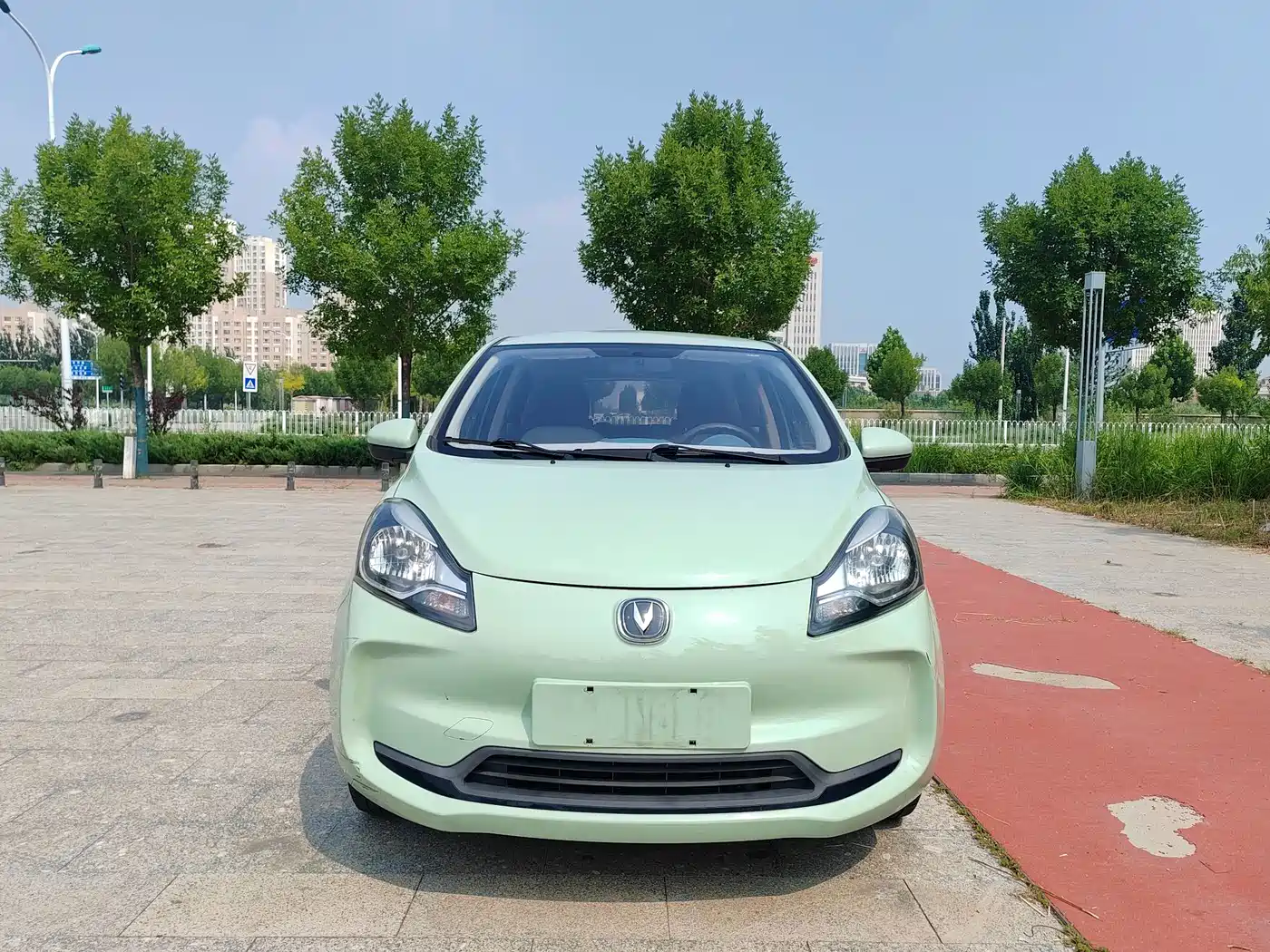 Changan Benben E-Star 2022 2021 National Edition Colorful Version LFP (31.95kWh)