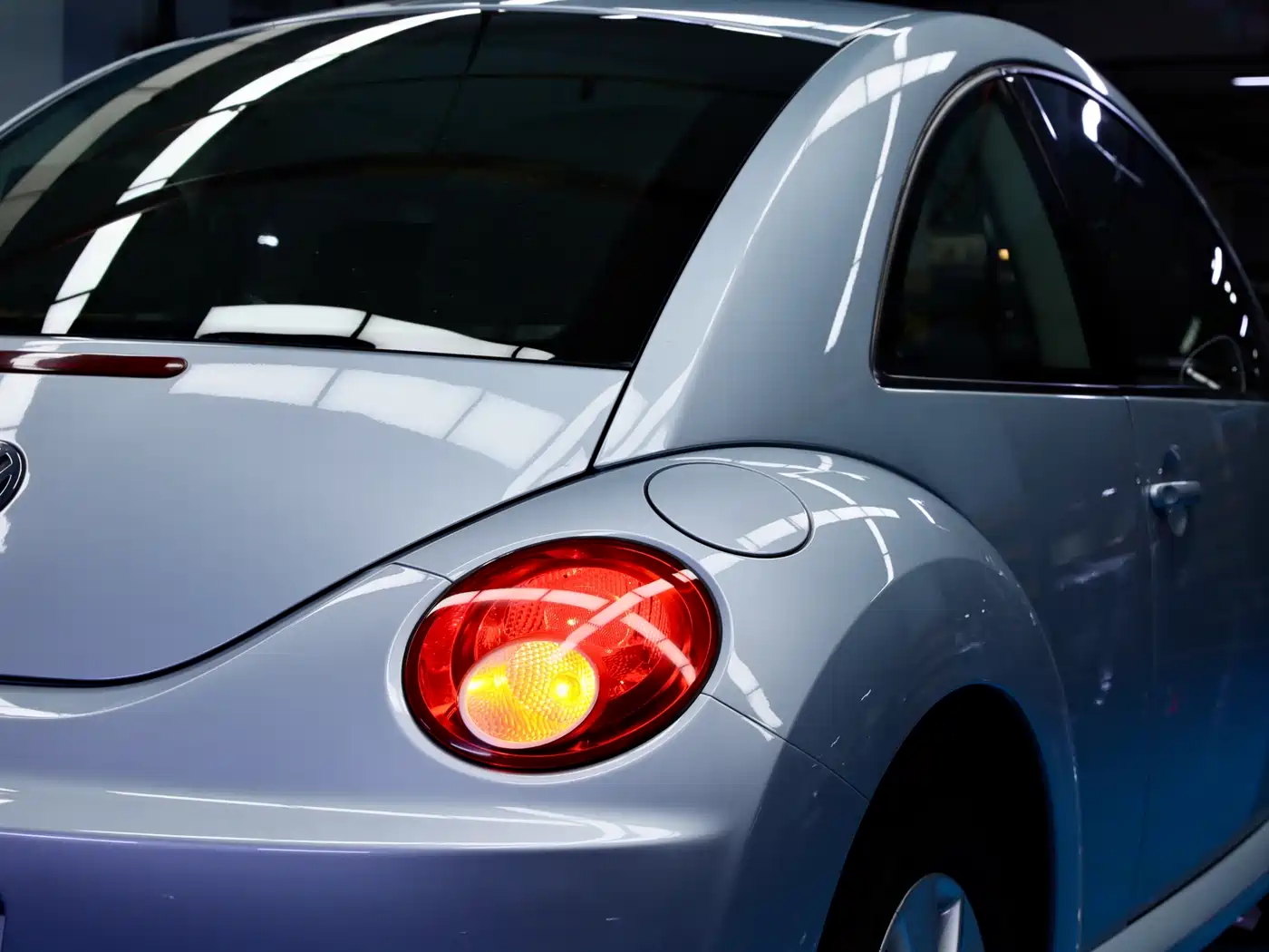 Volkswagen Beetle 2010 Model 1.6 AT фото 5