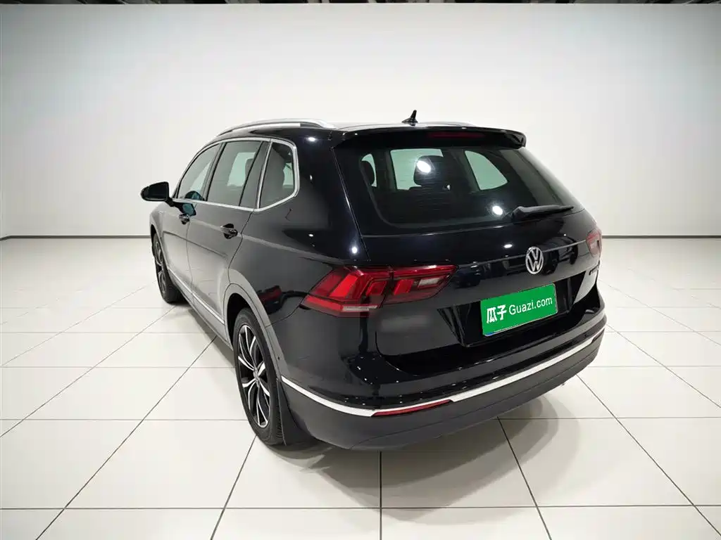 Volkswagen Tiguan L 2019 Facelift 330TSI Auto 2WD Smart Luxury China VI фото 5