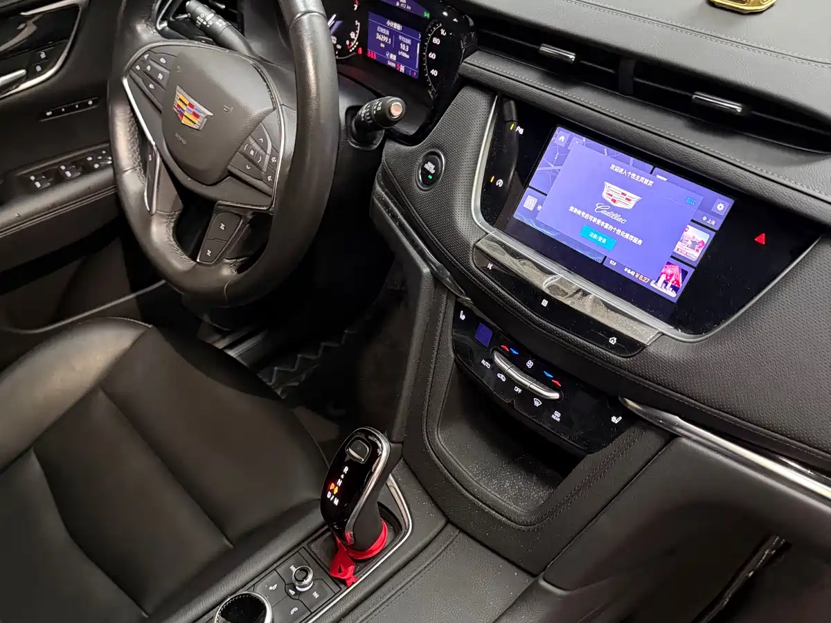 Cadillac XT5 2021 28T 4WD Luxury фото 16