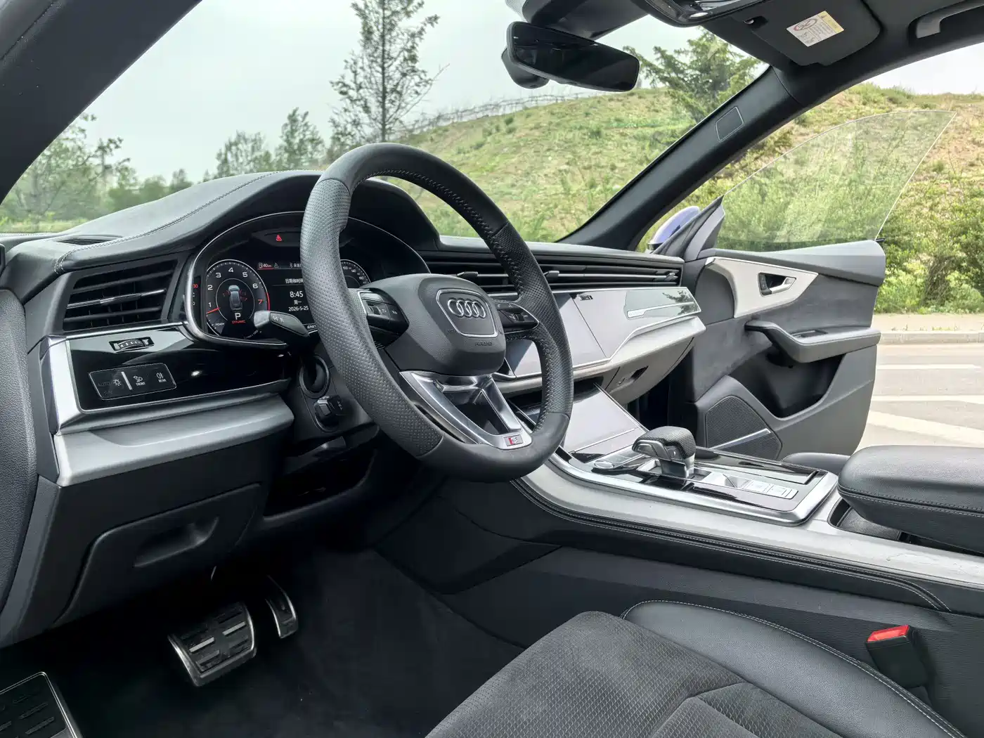 Audi Q8 2019 Model 55 TFSI Premium Dynamic фото 9