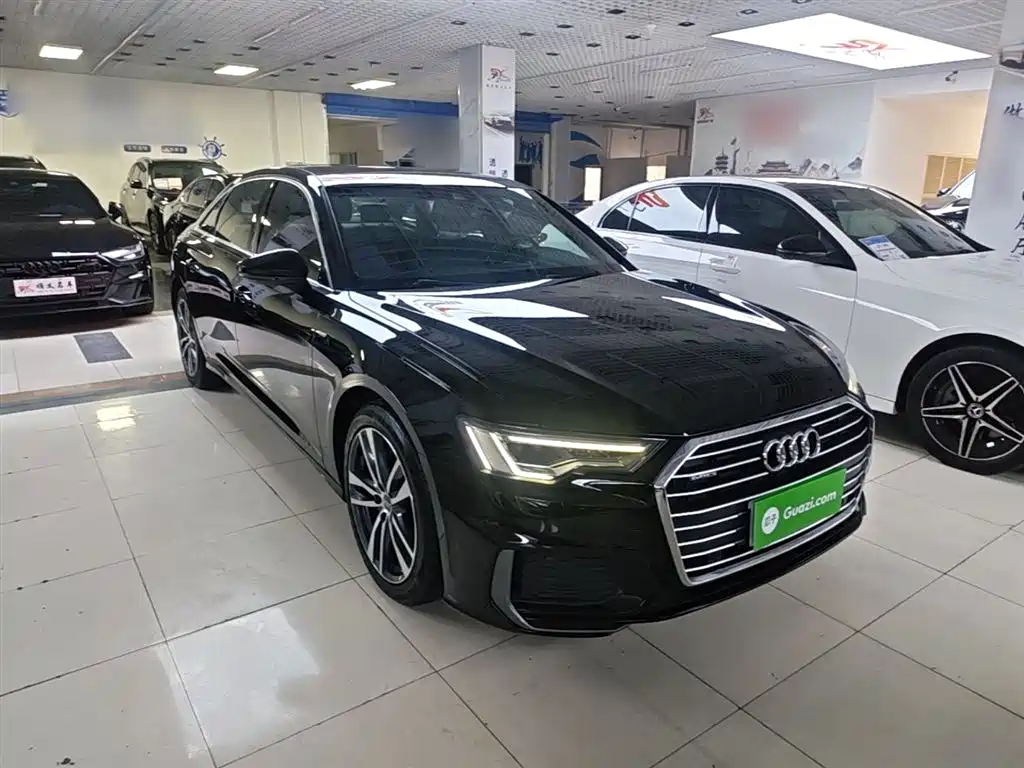 Audi A6L 2021 40 TFSI Luxury Sport фото 4