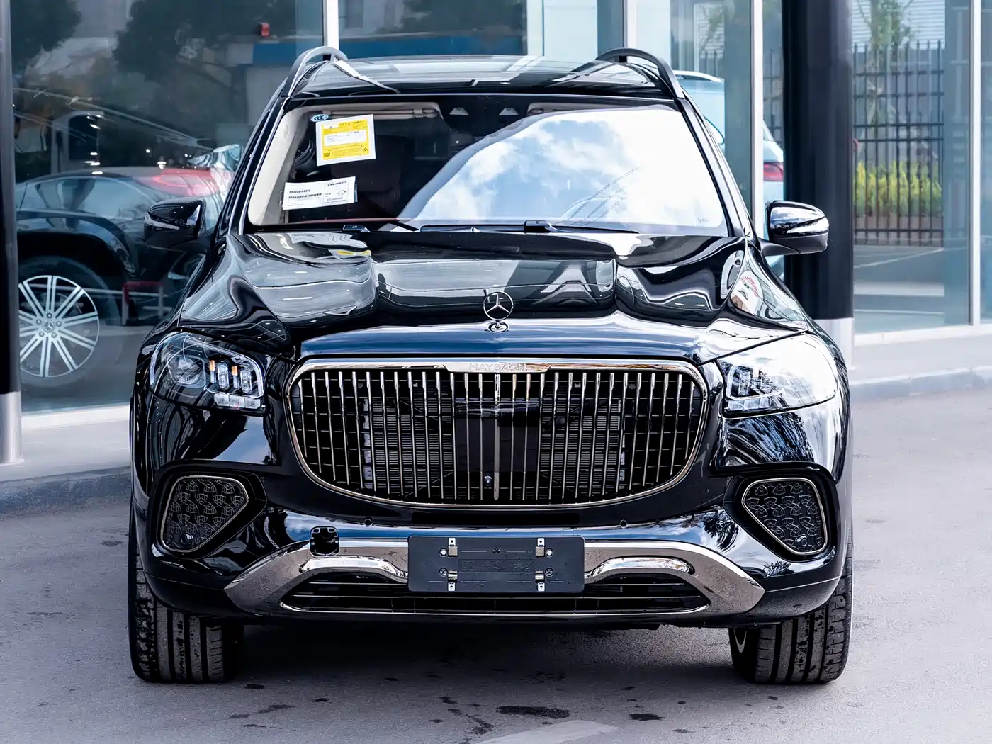 Mercedes-Benz Maybach GLS 2025 GLS 600 4MATIC Liyue Edition фото 2