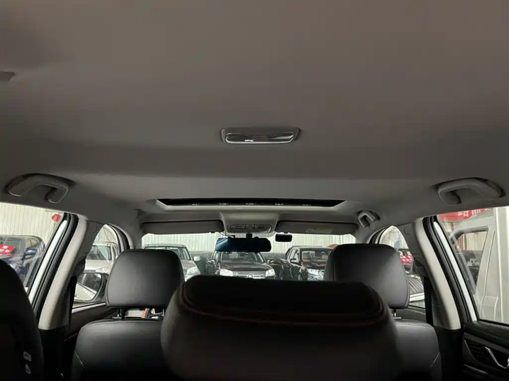 Changan CS75 2021 2021 Glory Million Edition 280T DCT Luxury