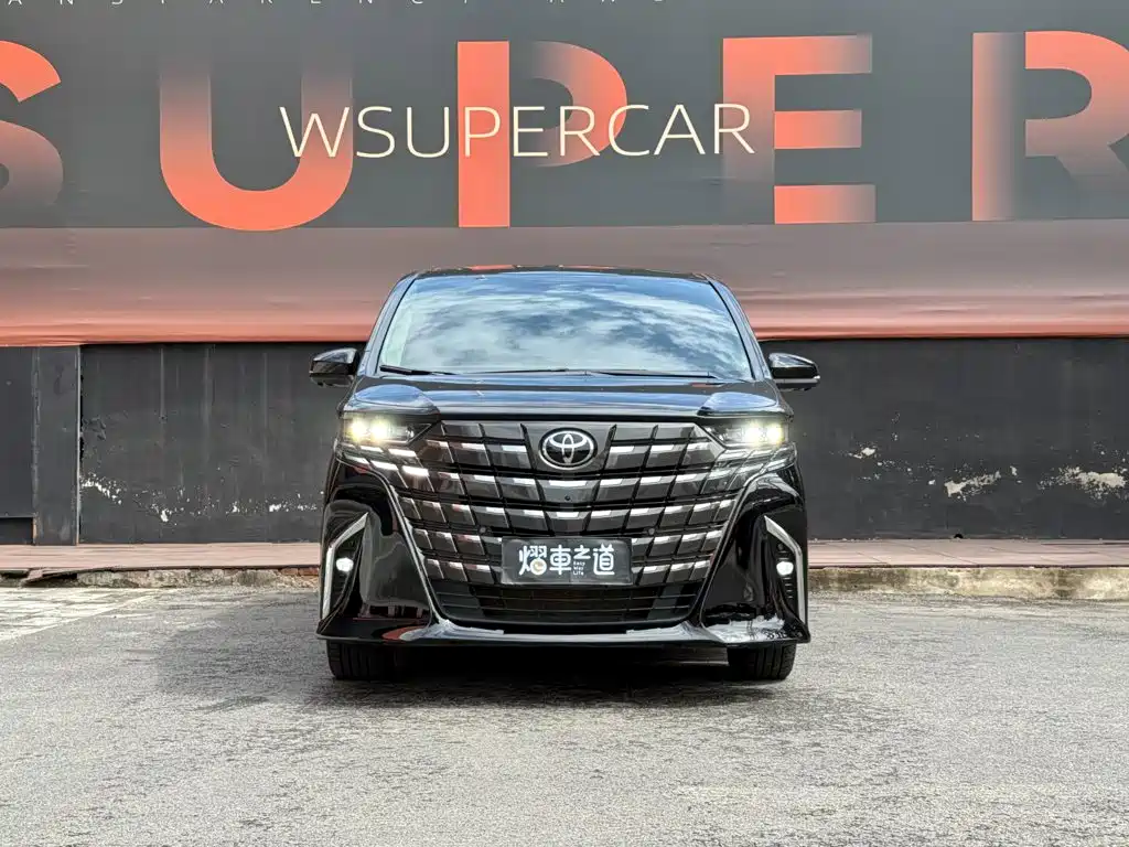 Toyota Alphard 2025 2025 Hybrid 2.5L Ultimate Gold Edition