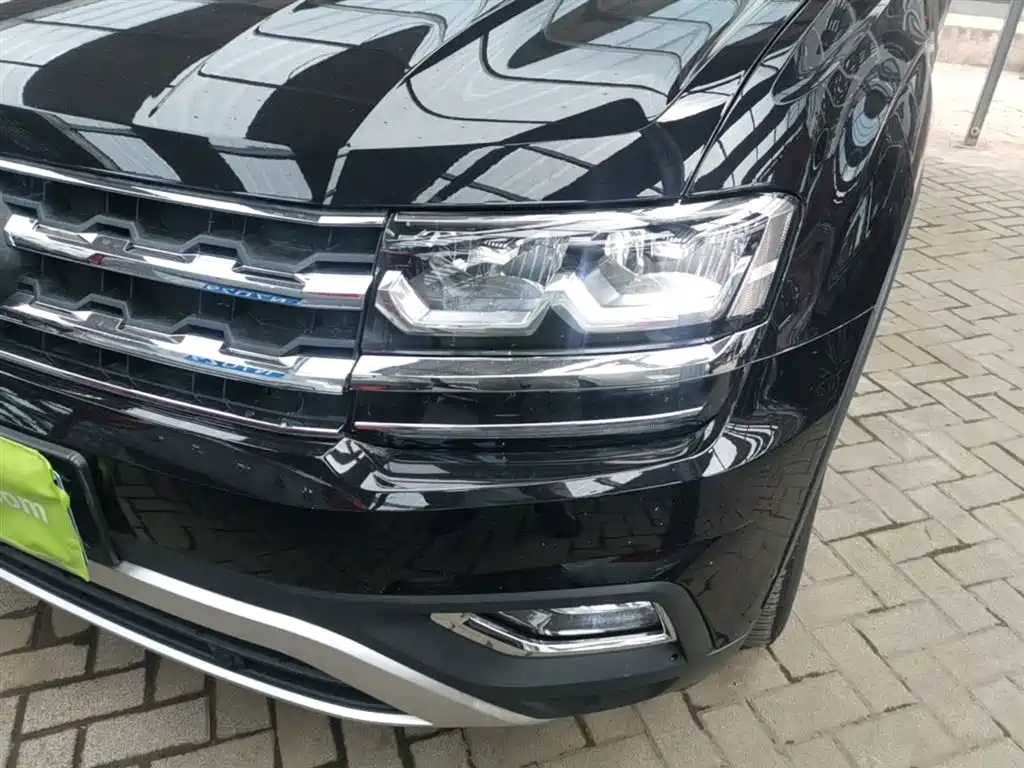 Volkswagen Teramont 2020 530 V6 AWD Luxury Edition China V фото 24