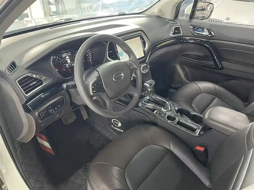 GAC Trumpchi Trumpchi GS4 2017 235T Automatic 2WD Elite фото 9
