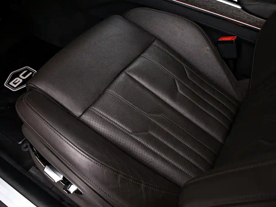 Audi A8 2021 A8L 55 TFSI quattro Premium фото 13
