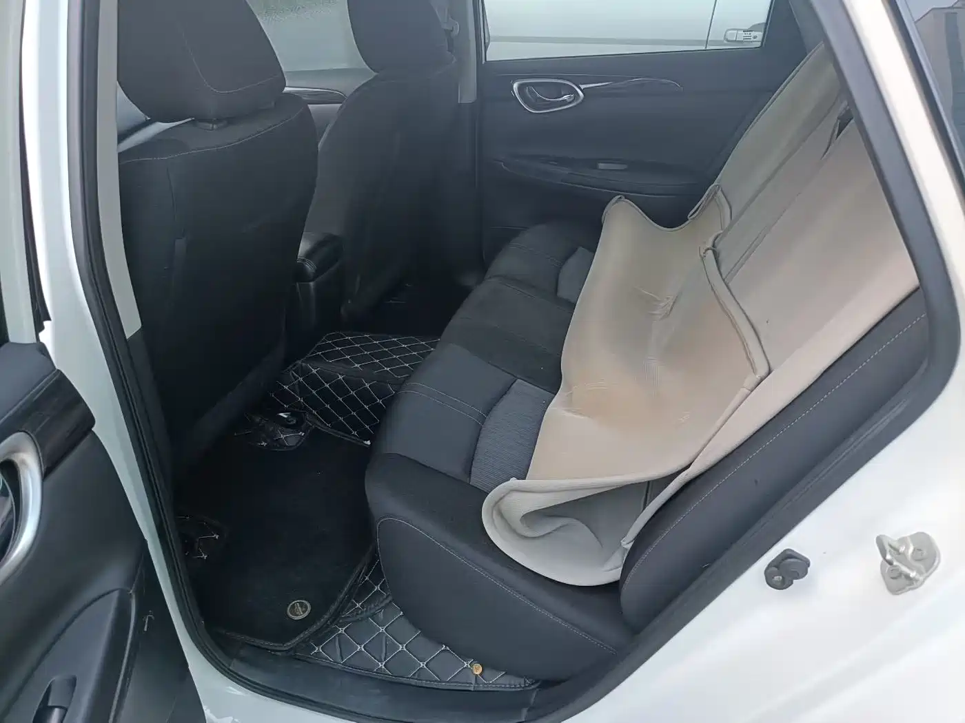 Nissan Sylphy Zero Emission 2019 2018 Intelligent Premium Edition