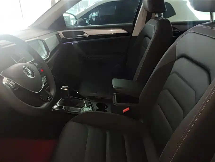 Volkswagen Tayron 2020 330TSI 2WD Luxury Smart Edition Pro фото 9