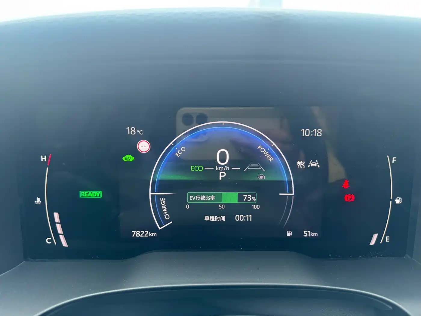 Toyota Camry 2026 Hybrid 2.0HSE Sport Lite Edition фото 17