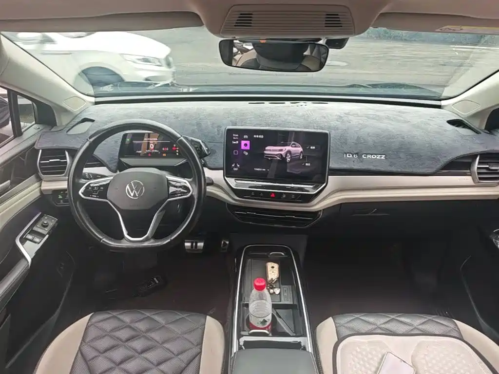 Volkswagen ID.6 CROZZ 2022 Long Range Lite PRO Version фото 10