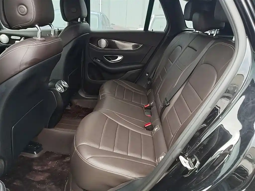 Mercedes-Benz GLC 2016 GLC 260 4MATIC Luxury фото 17
