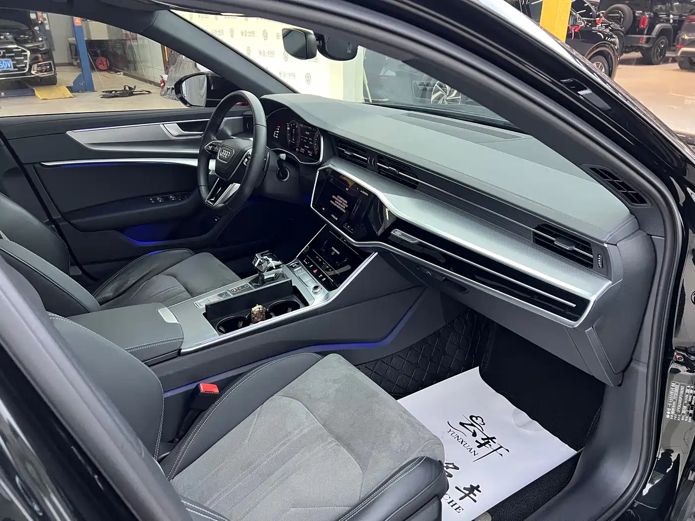 Audi A6L 2024 40 TFSI Luxury Dynamic фото 15